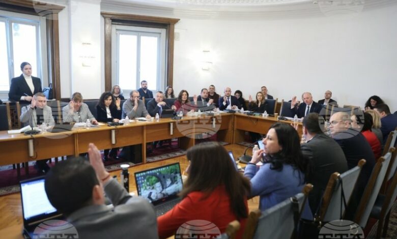 Правната комисия единодушно прие промените в съдебния закон