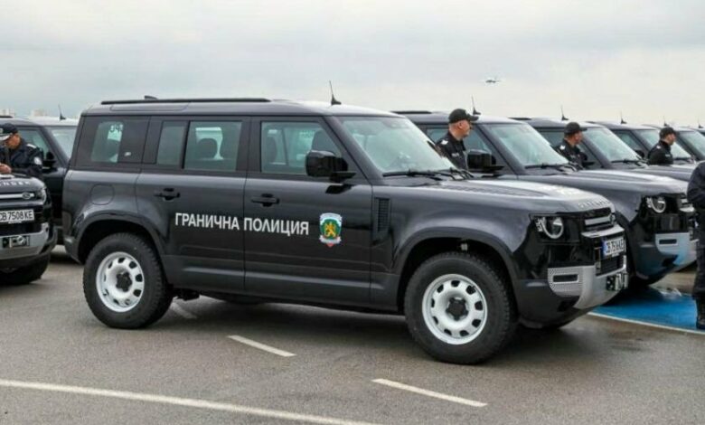 Главна дирекция &bdquo;Гранична полиция" ще получи 52 микробуса