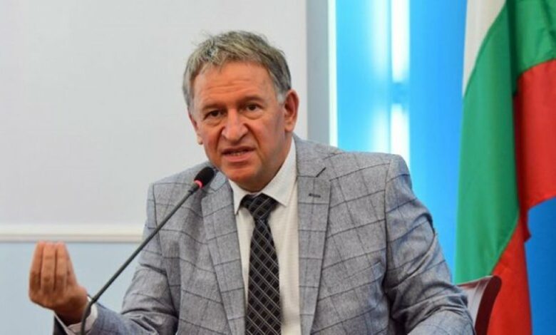 Д-р Коце осъдил Стойчо Кацаров за 50 хил. лв.