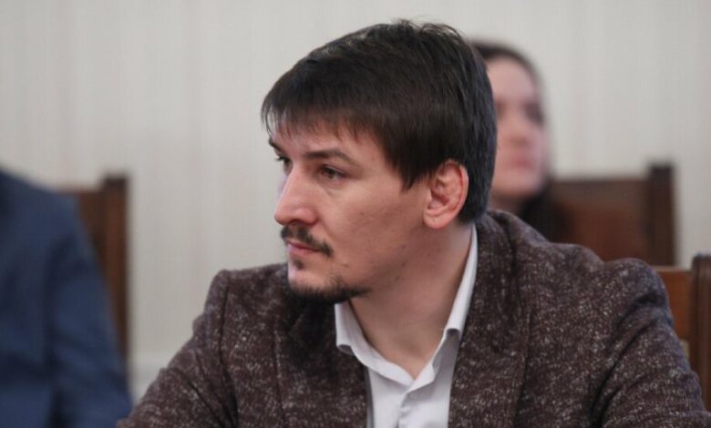 Депутатът Даниел Александров отива на съд за блудство с 14-годишна