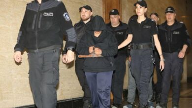 Оставиха в ареста убийците от "Захарна фабрика" (СНИМКИ)