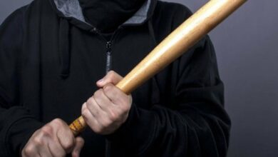 Бащата и дядото на момиче нахлуха в училище в Бяла Слатина и налетяха на директорката