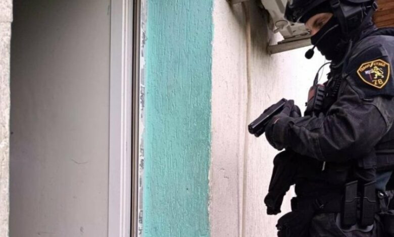 ГДБОП задържа трима сирийци за отвличане, изтезания и изнудване за пари