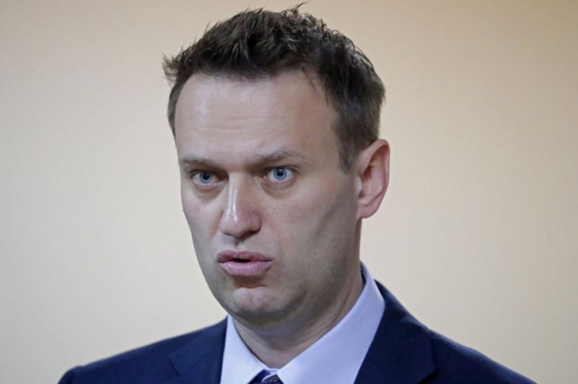 Арести на поддръжници на Навални по време на възпоменания по случай рождения му ден