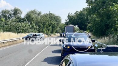 Шофьорка се удари в тир и затвори Околовръстното на Стара Загора