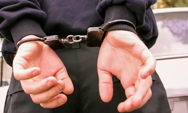 Арестуваха 17-годишен българин за побой над връстник в Солун