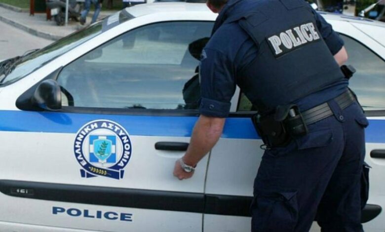 Атина издирва наш мошеник, източвал банкови карти