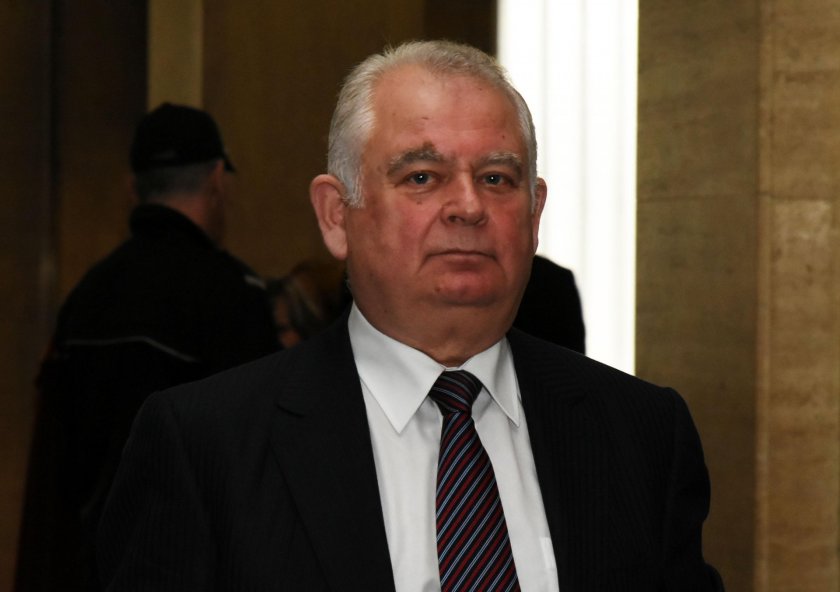 Бившият шеф на разузнаването Кирчо Киров бил невменяем, прекратиха делото му за присвояване на пари