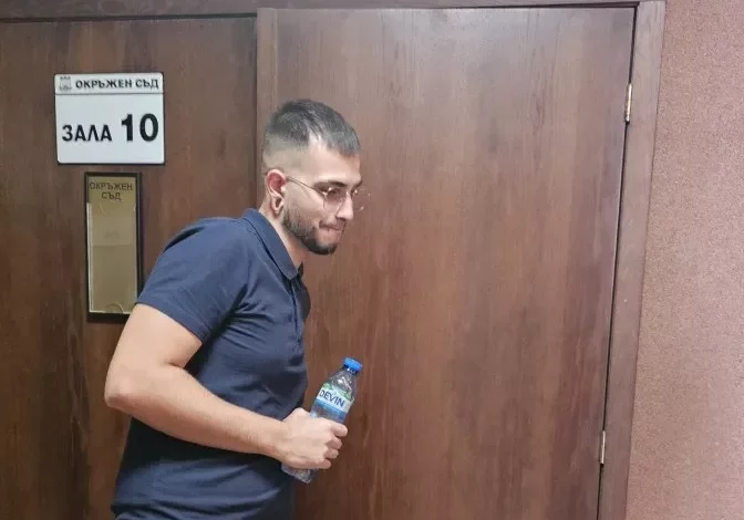 Лекарска грешка или шофьорска небрежност? Делото за смъртта на сина на адв. Йордан Давчев влезе в съда