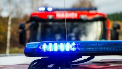Пожар избухна в центъра на Велико Търново, има евакуирани, сред които и бременна жена