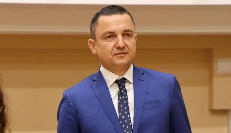"Продължаваме промяната" внесе сигнал в Антикорупционната комисия срещу бившия кмет на Варна Иван Портних