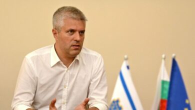 СТАВА ДЕБЕЛО: И депутат ще изгори покрай Благо Коцев