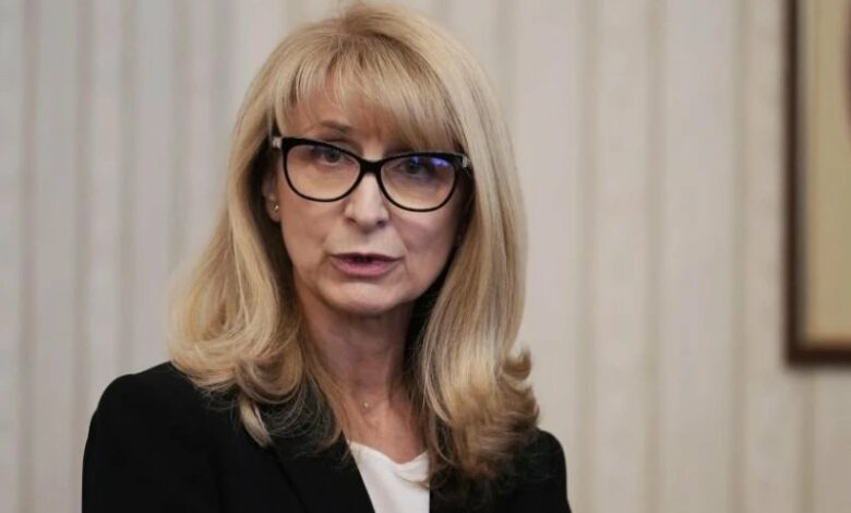 Бившият шеф на Сметната палата осъди Горица за 75 бона
