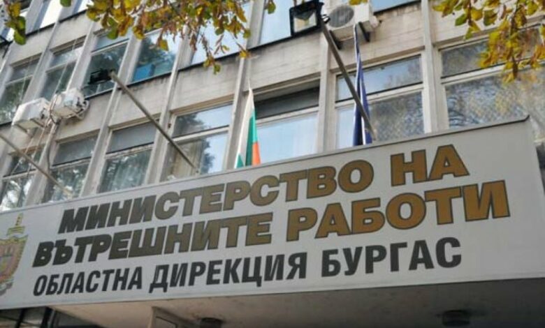 Двама мъже извършиха граждански арест на пиян водач на автобус в Бургаско