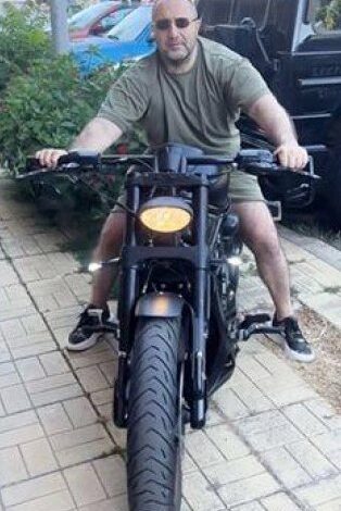 Митьо Очите яхна нов "Харли Дейвидсън"