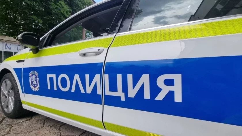 Полицията спипа трима мъртвопияни край Пловдив