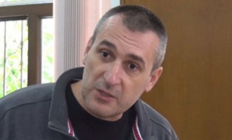 Убиецът на родителите си полицай от Пловдив съди затвора, шкаф го ударил