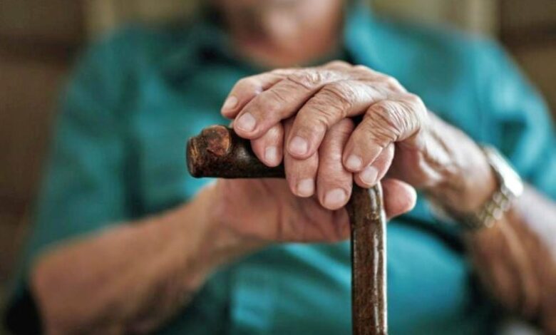 Задържаха рецидивист за ало измамата на 92-годишния мъж в Добрич