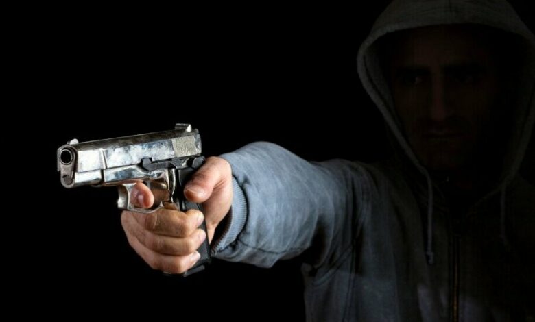 Заплаха за убийство: Стреляха с пистолет по мъж в Софийско