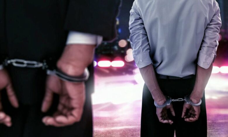 Двама братя са арестувани в София за наркотици и боен арсенал