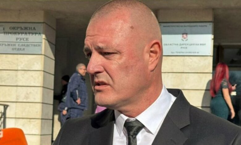 Гамените пребили полицейския шеф пред очите на 6-годишно дете