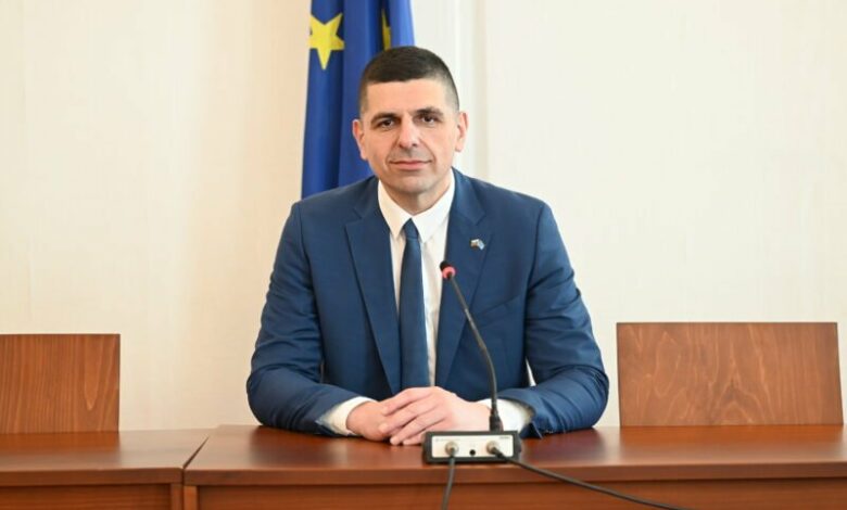 Ивайло Мирчев: Митов политизира случая с побоя над полицейския шеф в Русе, настояваме за оставки