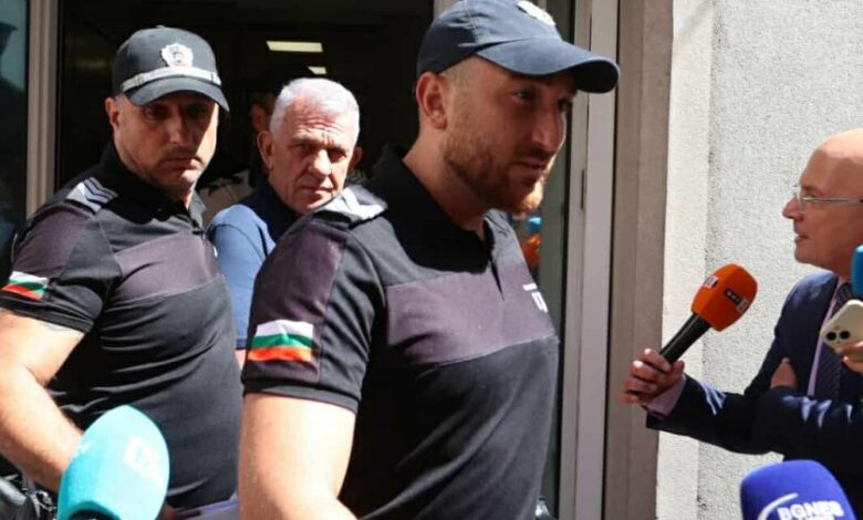 Потвърдено: Паскал остава на свобода