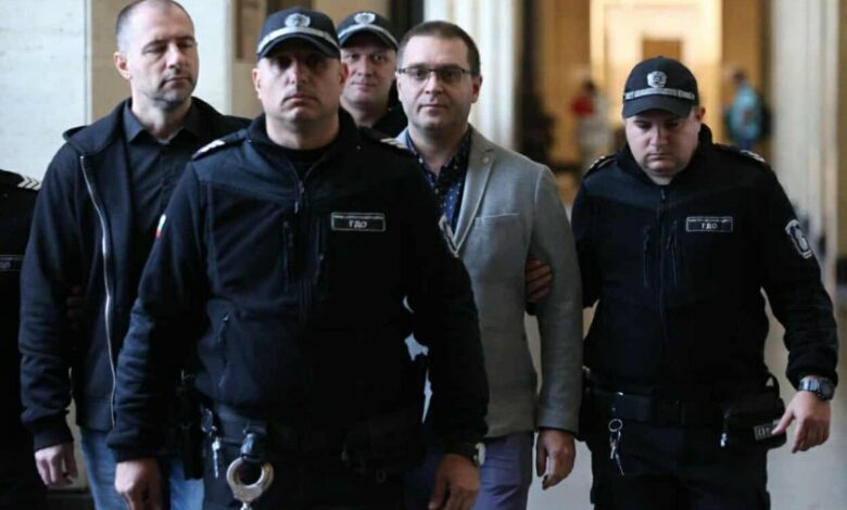 ДРАМА С БЛАГО КОЦЕВ: Тайнствен чужденец топи кмета