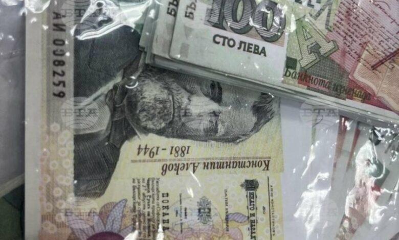 Фалшификати на евро и левове с изключително високо качество &bdquo;плъзнаха&ldquo; у нас