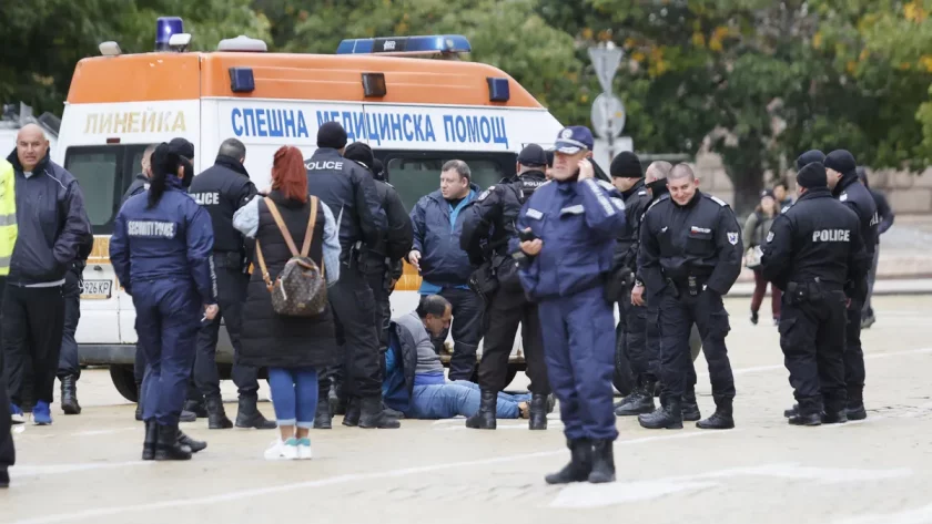 Мъж опита да се самоубие по време на маратона в София