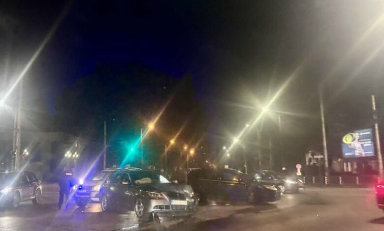 Първо в Lupa.bg: Катастрофа затапи ключово кръстовище в София