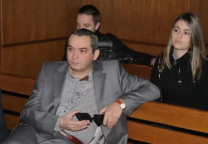 Порно Любена в съда: Пепи Еврото задели 5 кг от златото на Златанови за Гешев