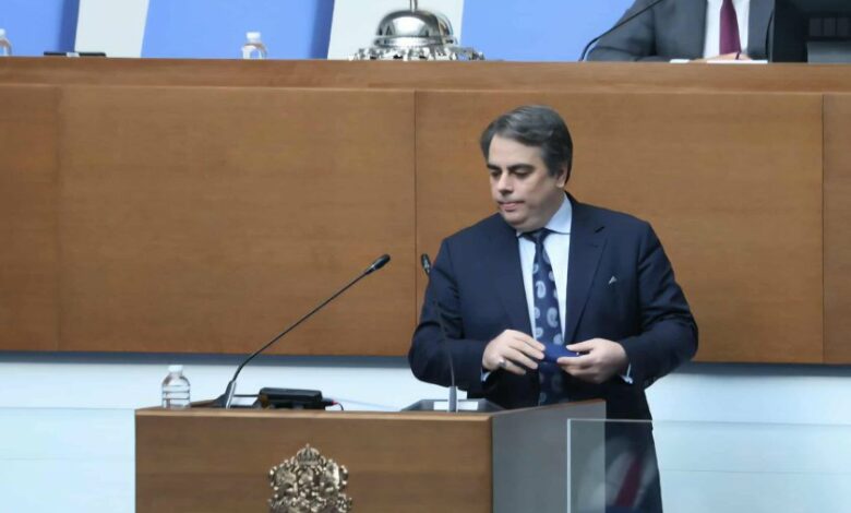 ПП събра подписи за сваляне на Антон Славчев