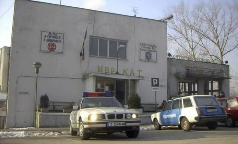 След акцията в &bdquo;Пътна полиция&rdquo; &ndash; Хасково: Повдигнаха обвинения на двамата с подкупите