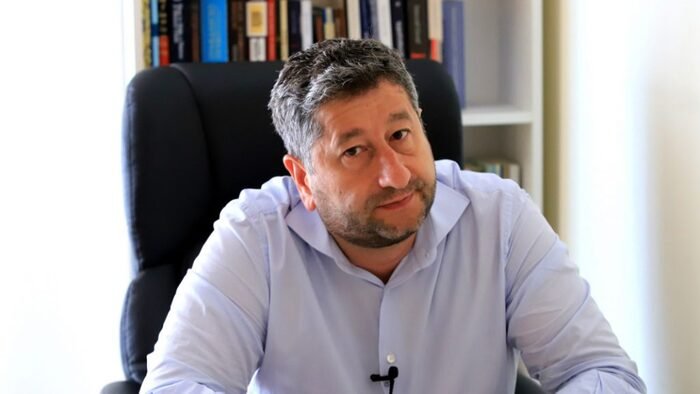 Солташак на Христо Иванов в "Да, България" ли натопи д-р Хасърджиев?