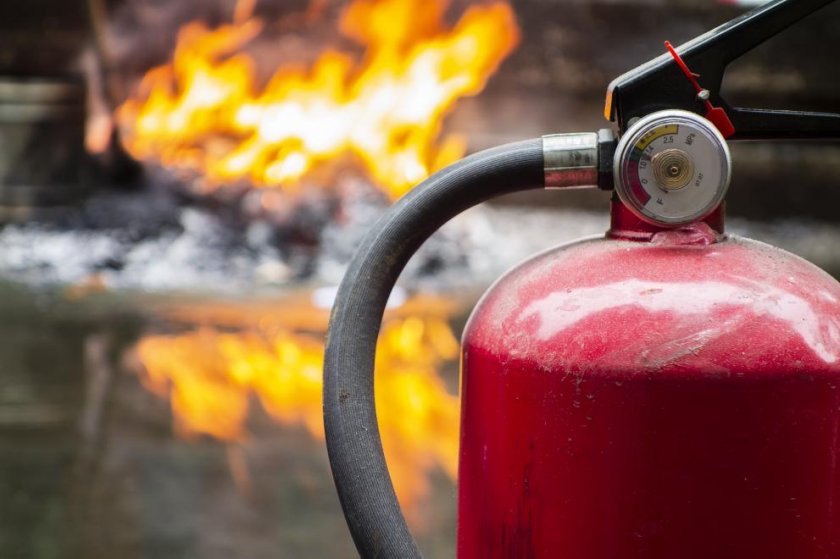 Жена пострада тежко след взрив на газова бутилка в Шумен