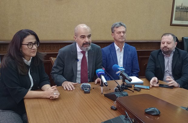 Благомир Коцев остава кмет на Варна
