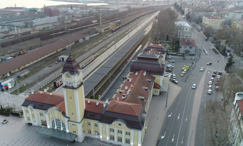 Откриха труп на мъж в центъра на Бургас