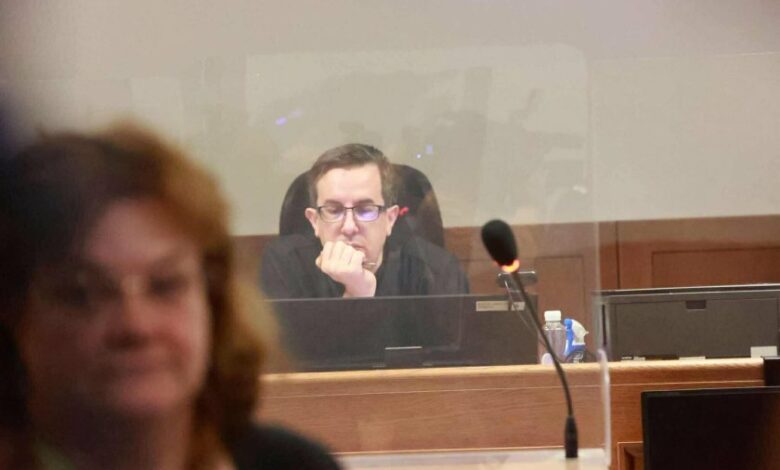 За втори път: Отложиха делото за погрома над сградата на ЕК в София