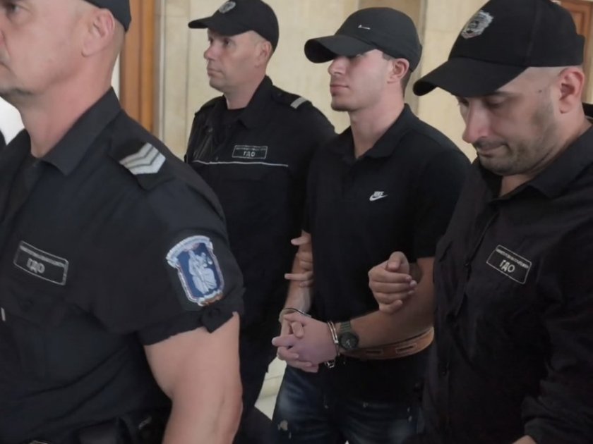 Ще бъде ли уволнен от МВР бащата на убиеца с АТВ-то Никола Бургазлиев?