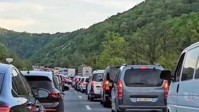 Микробус се обърна на магистрала &bdquo;Тракия&ldquo;, движението е затруднено