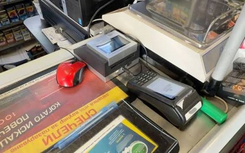 Прокуратурата иска „задържане под стража“ за служители на НАП, взели подкуп