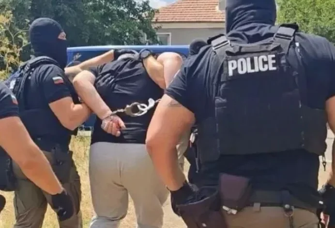 Прокуратурата поиска задържане под стража за германеца, задържан в Искра