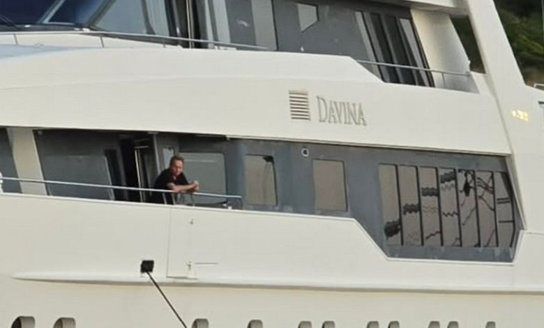 "Мъртвата" Ружа Игнатова плаща $15 000 заплата на екипажа на яхтата си