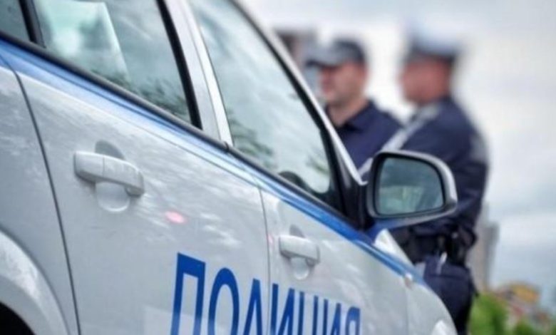 Задържаха пиян шофьор, предложил подкуп на полицаите