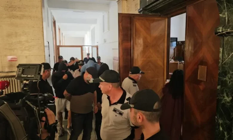 Дилърите с фентанила изпращали дрогата по куриер в пратки с маратонки