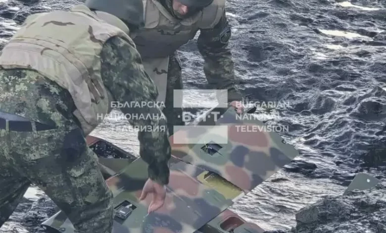 Ето падналия дрон в морето край Царево (СНИМКИ)