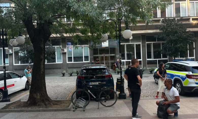 Протест пред БНТ заради "Евровизия” не започна
